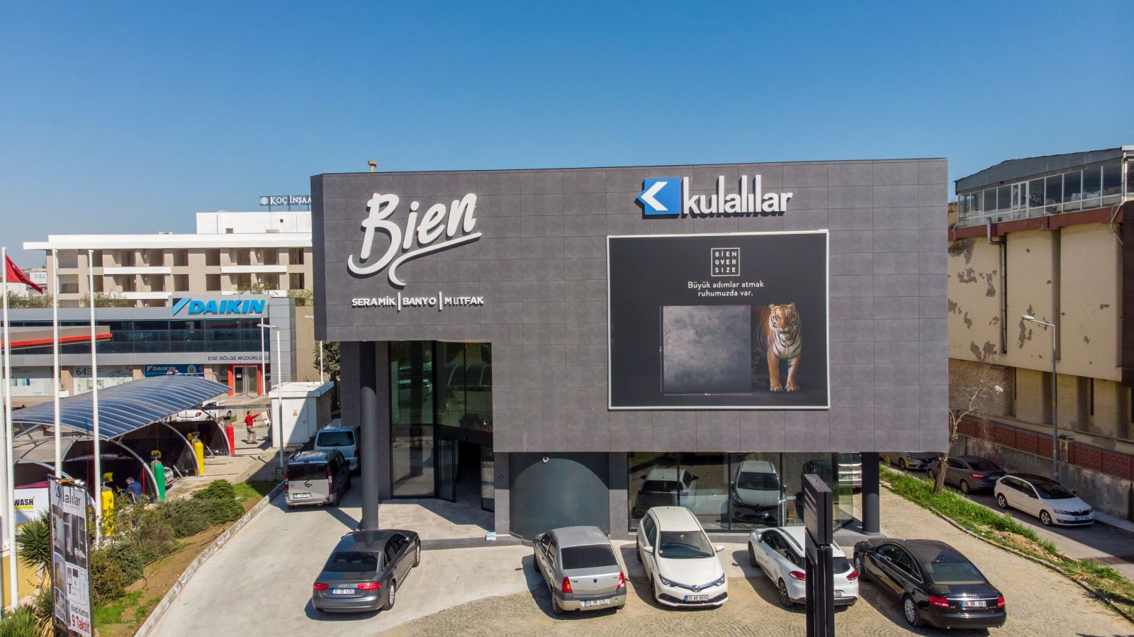 Kulalılar Showroom